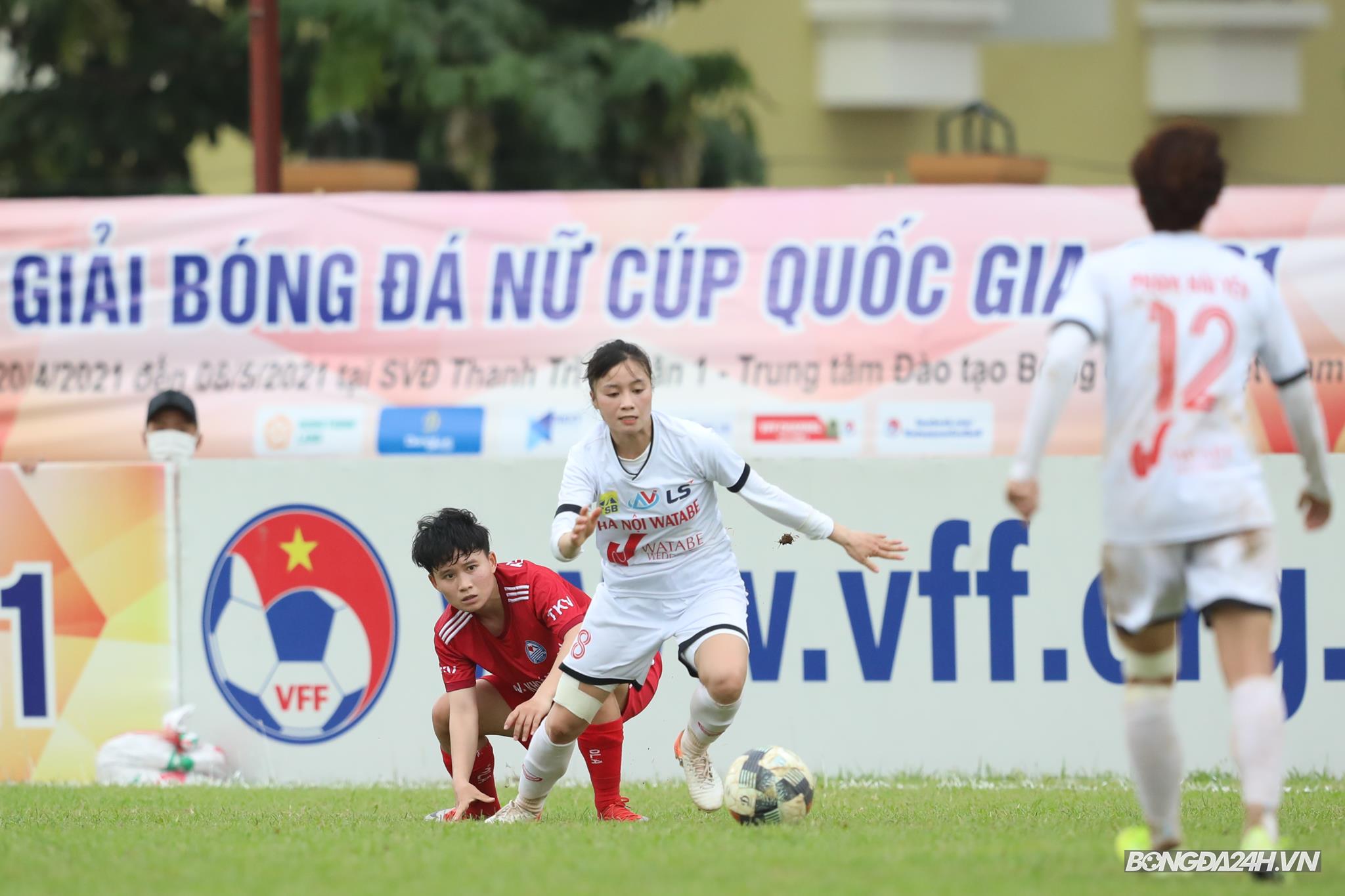 Hoàng Thị Loan Hà Nội vs Than khoáng sản