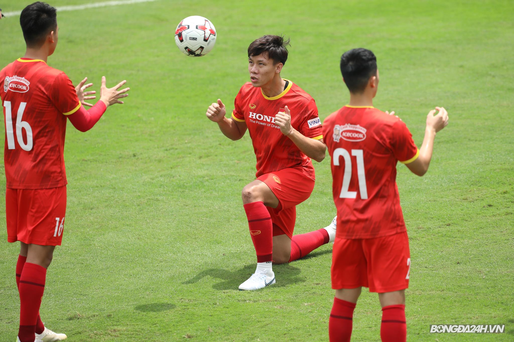 Quế Ngọc Hải ĐT Việt Nam