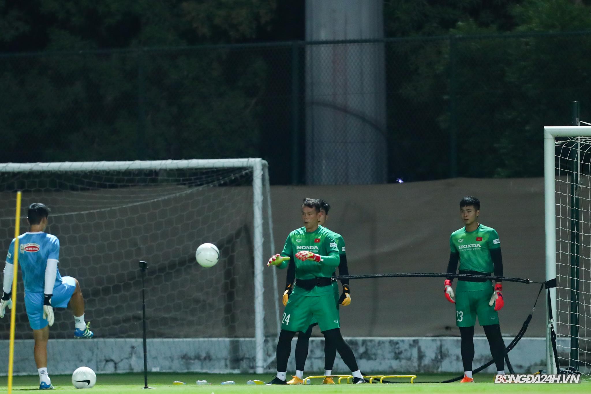 Bùi Tấn Trường ĐT Việt Nam Bùi Tấn Trường ĐT Việt Nam