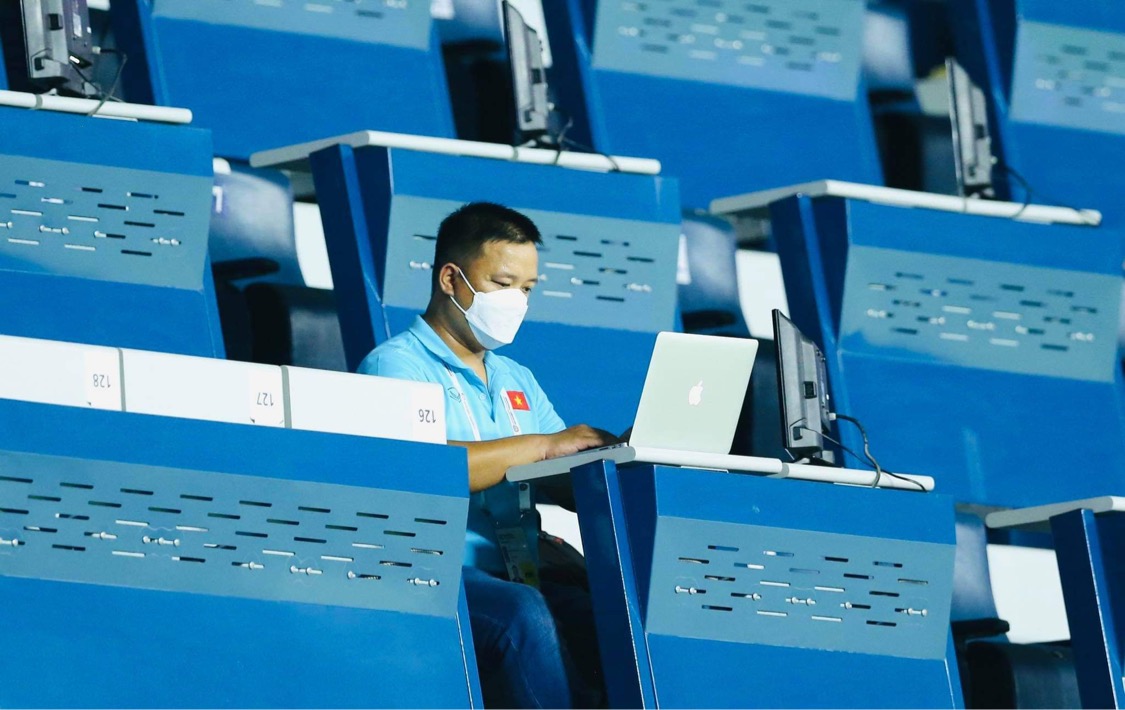 phóng viên Việt Nam tại UAE phóng viên Việt Nam tại UAE