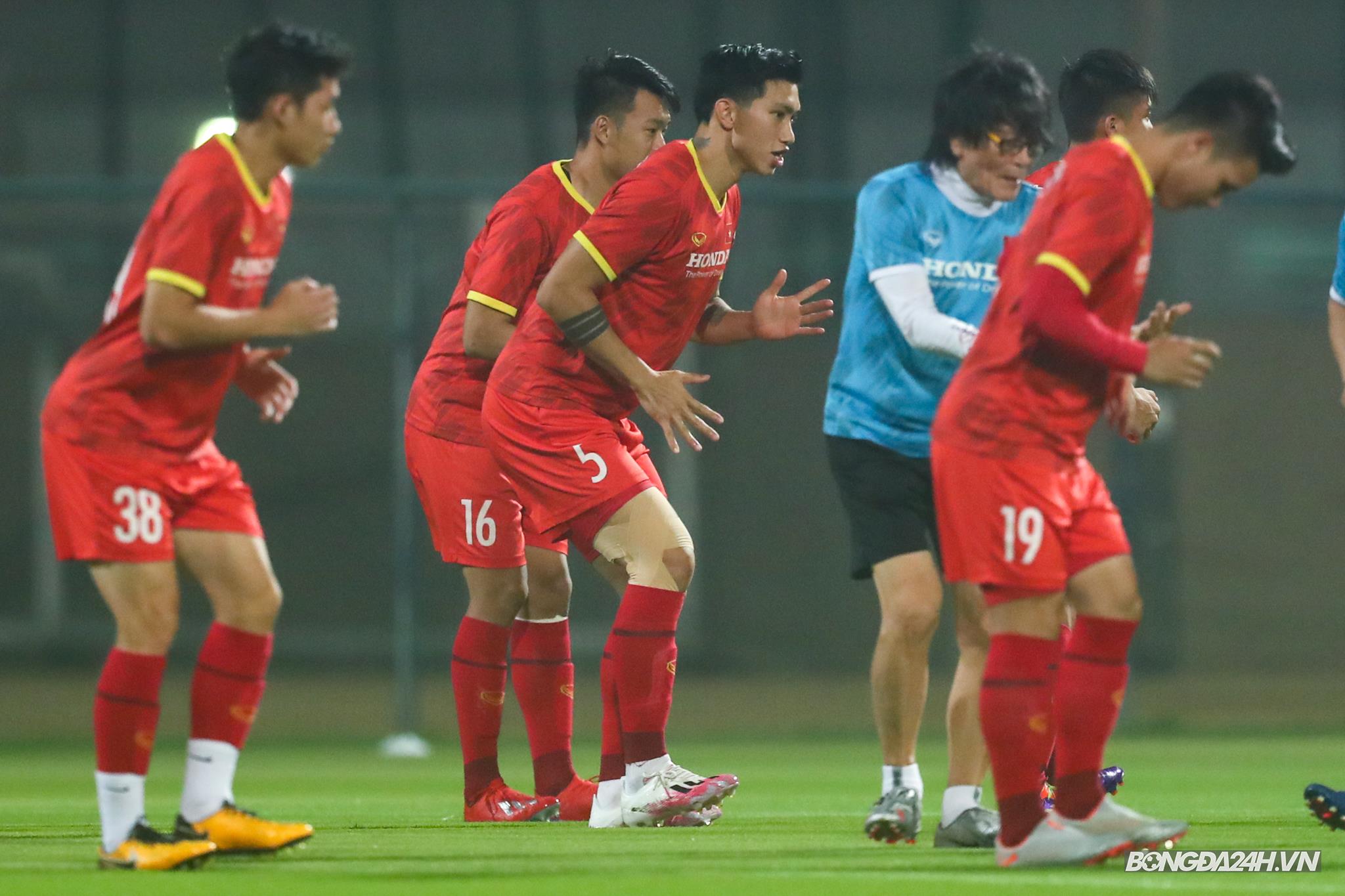 Đoàn Văn Hậu ĐT Việt Nam