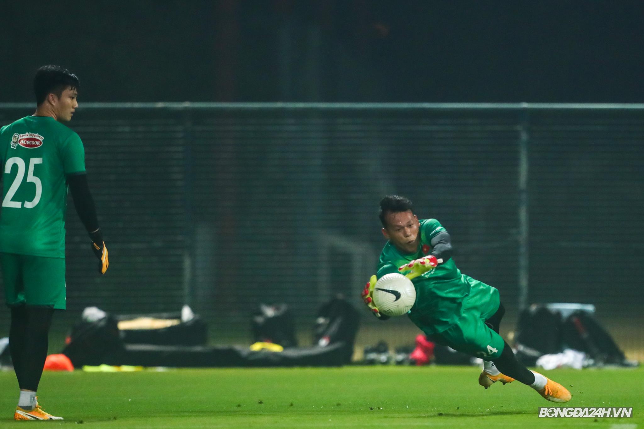 Tấn Trường ĐT Việt Nam