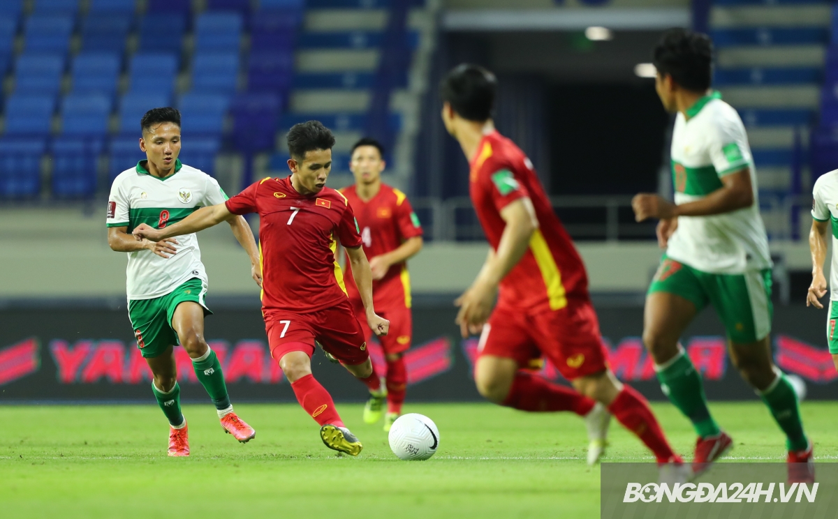 Hồng Duy kiến tạo cho Tiến Linh vs Indonesia 7/6