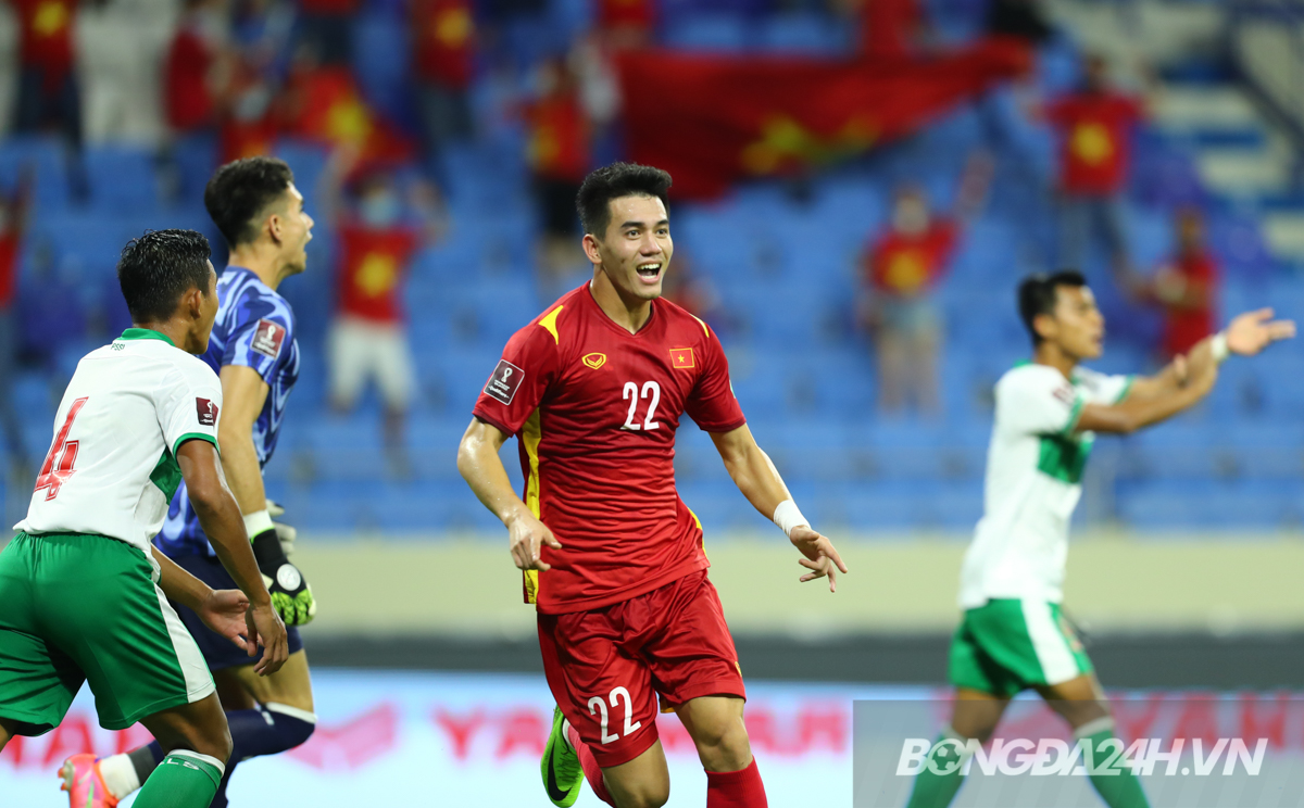 Tiến Linh vs Indonesia 7/6