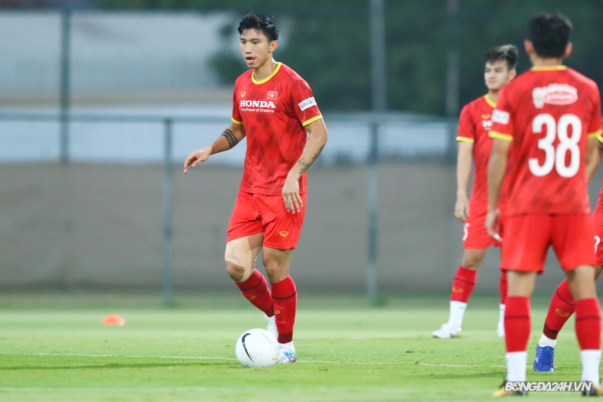 Đoàn Văn Hậu ĐT Việt Nam