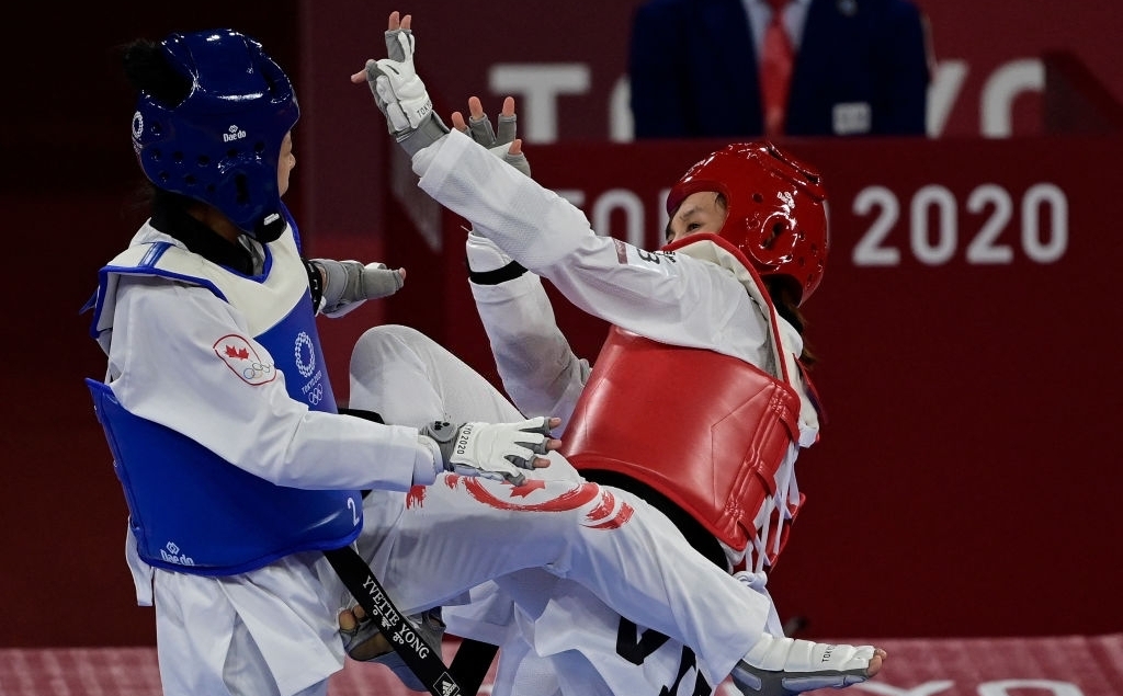 Kim Tuyền vs Yvette Yong