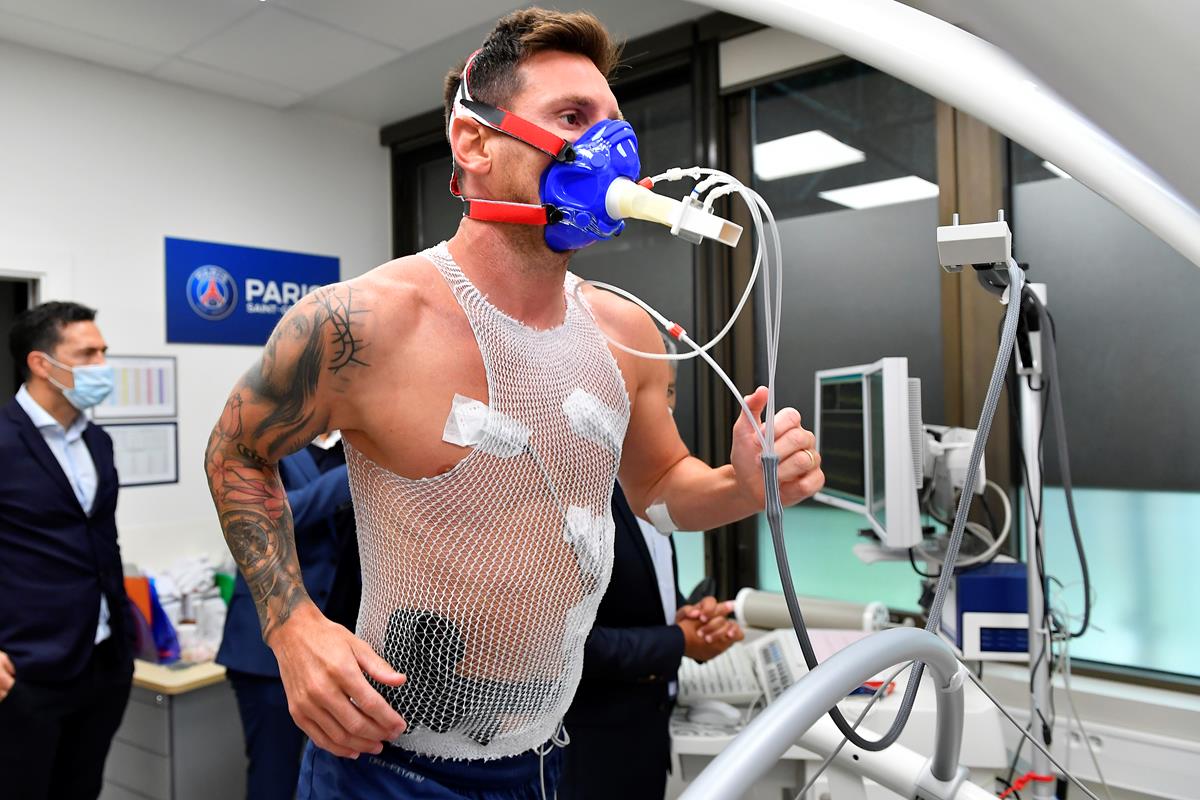 Lionel Messi ký hợp đồng với PSG Lionel Messi ký hợp đồng với PSG