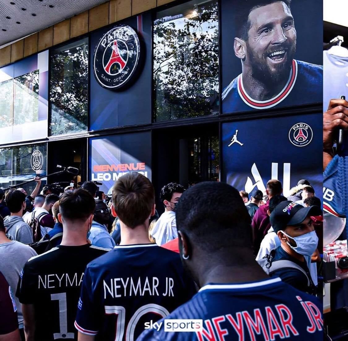 Messi và khoảng trống để lại Barcelona