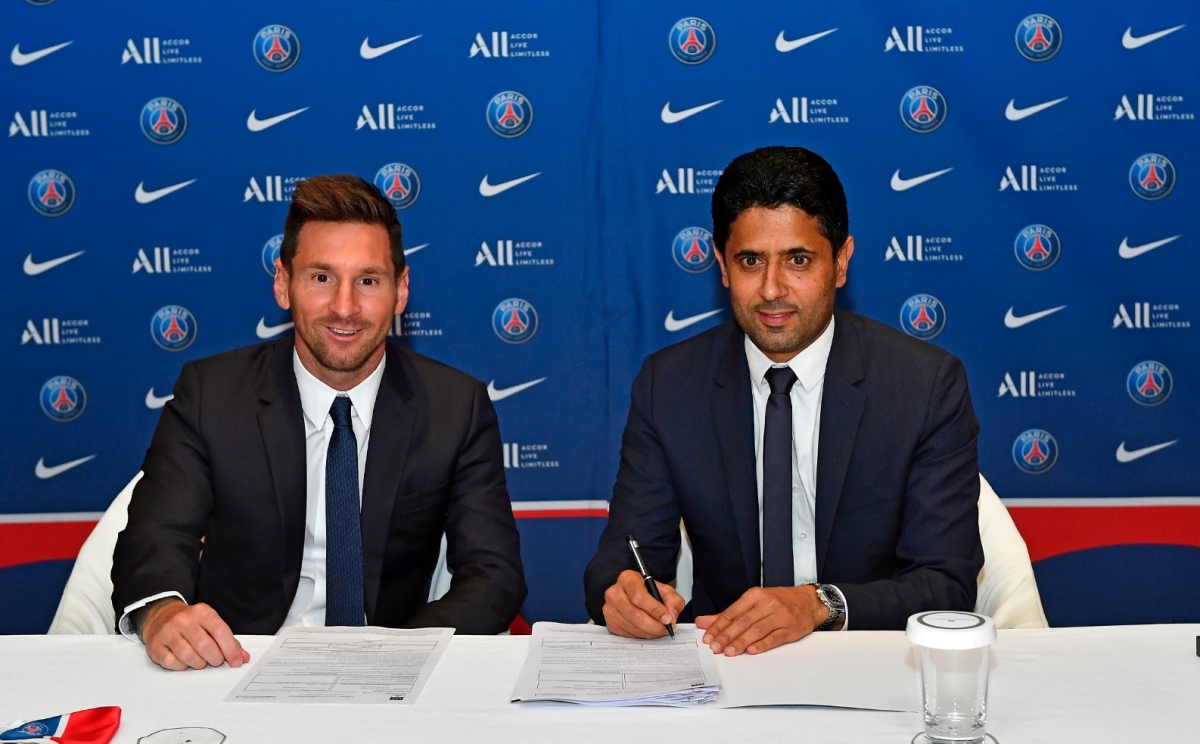 Lionel Messi ký hợp đồng với PSG Lionel Messi ký hợp đồng với PSG