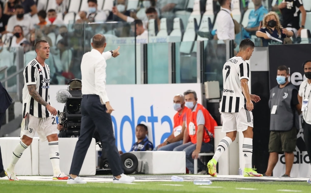 Cơn giận của Cristiano Ronaldo