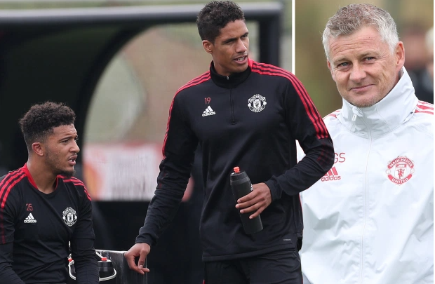 HLV Solskjaer nói về Sancho và Varane
