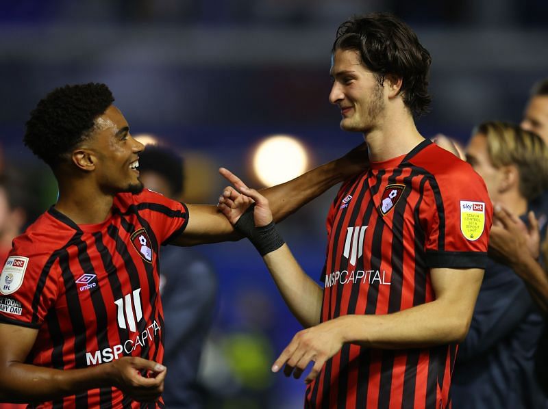 Soi kèo Bournemouth vs Blackpool Hạng Nhất Anh 2021