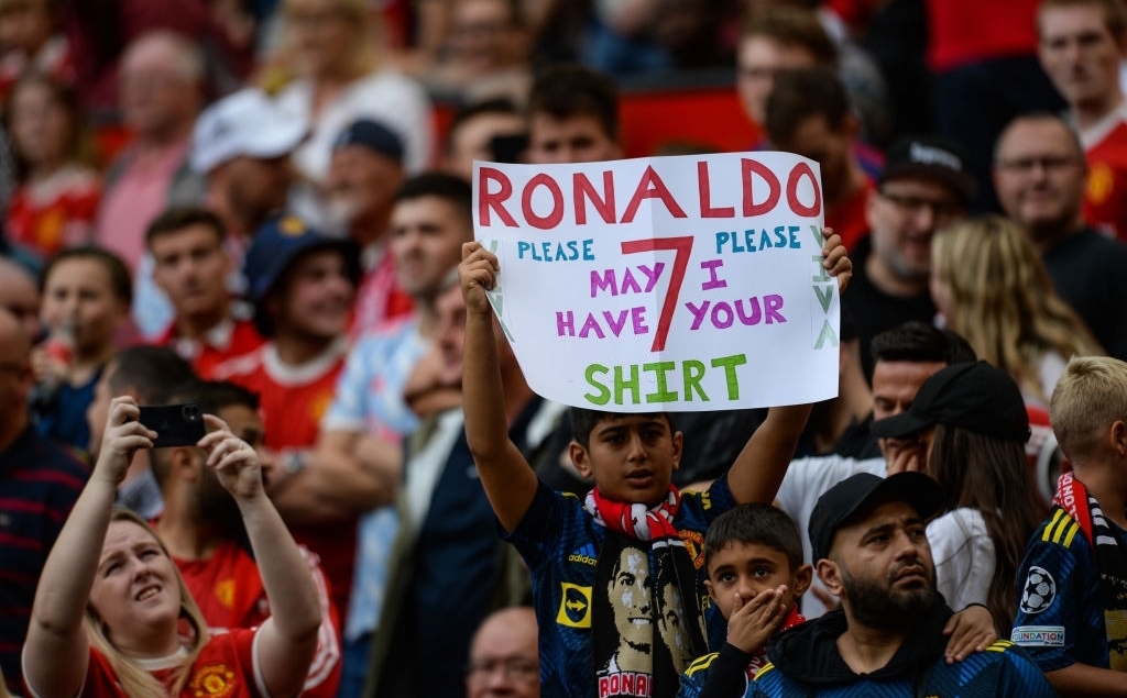 CĐV MU vs Newcastle 11/9