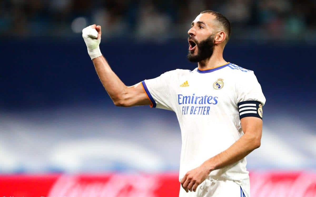 Karim Benzema gánh vác Real Madrid hình ảnh