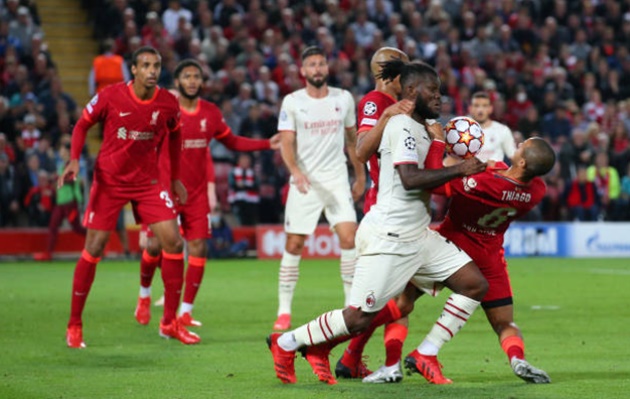 Liverpool đánh bại AC Milan 3-2