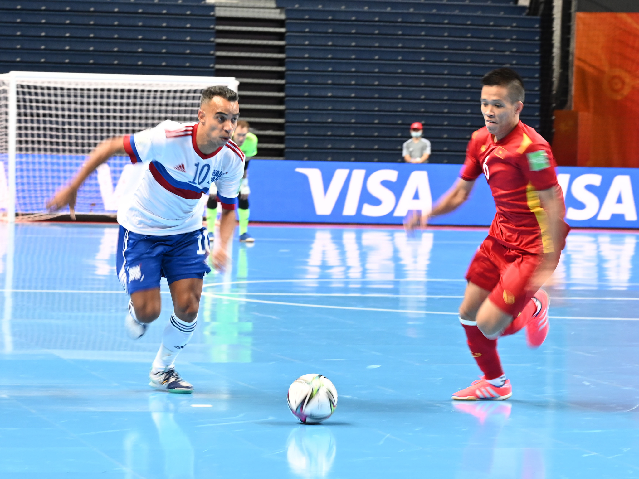 ĐT futsal Việt Nam vs Nga. Ảnh: VFF.
