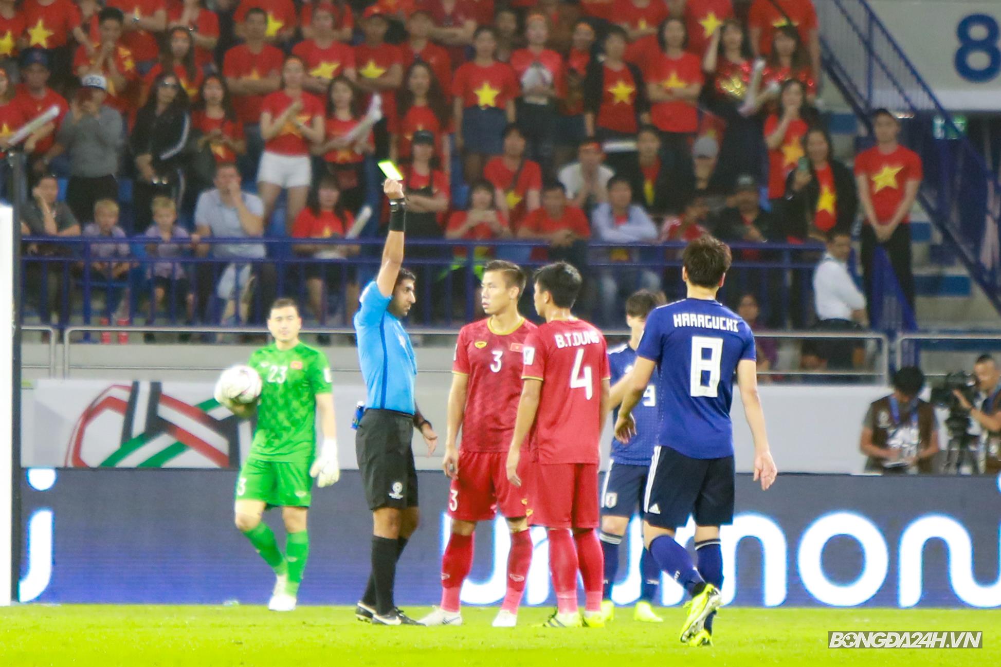 Quế Ngọc Hải Bùi Tiến Dũng ĐT Việt Nam vs Nhật Bản