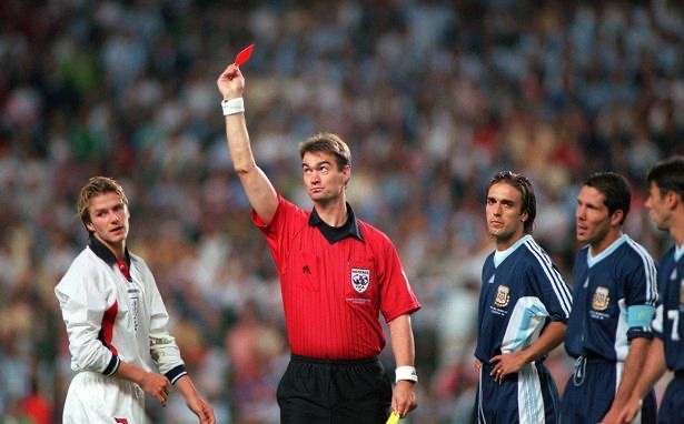 Trước Maguire, đây là những cầu thủ Anh bị chính fan nhà chỉ trích 2 Trước Maguire, đây là những cầu thủ Anh bị chính fan nhà chỉ trích 2