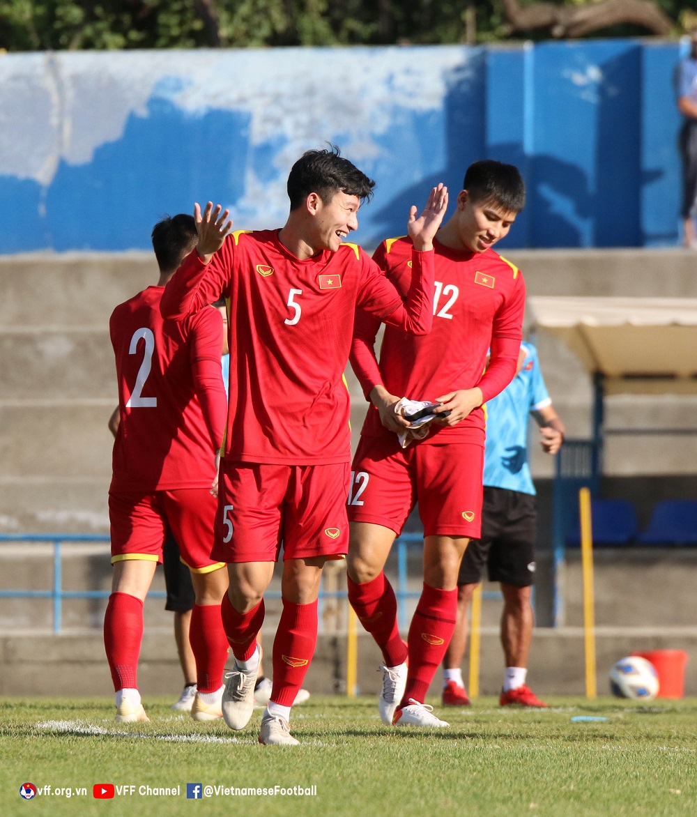 Việt Anh, Hoàng Anh tập bắt gôn trước trận gặp Malaysia 2