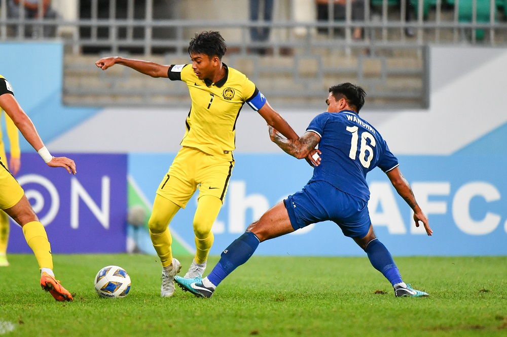 Đội trưởng U23 Malaysia quyết không buông xuôi trước U23 Việt Nam 1