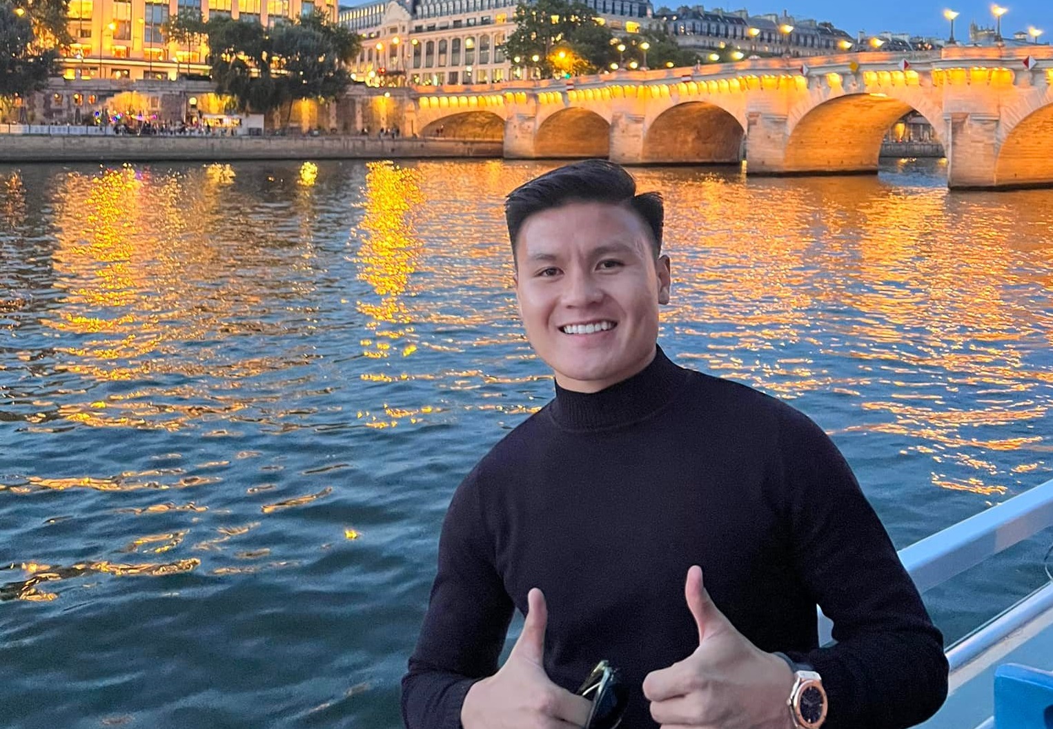 Tiền vệ Quang Hải Tien ve Quang Hai