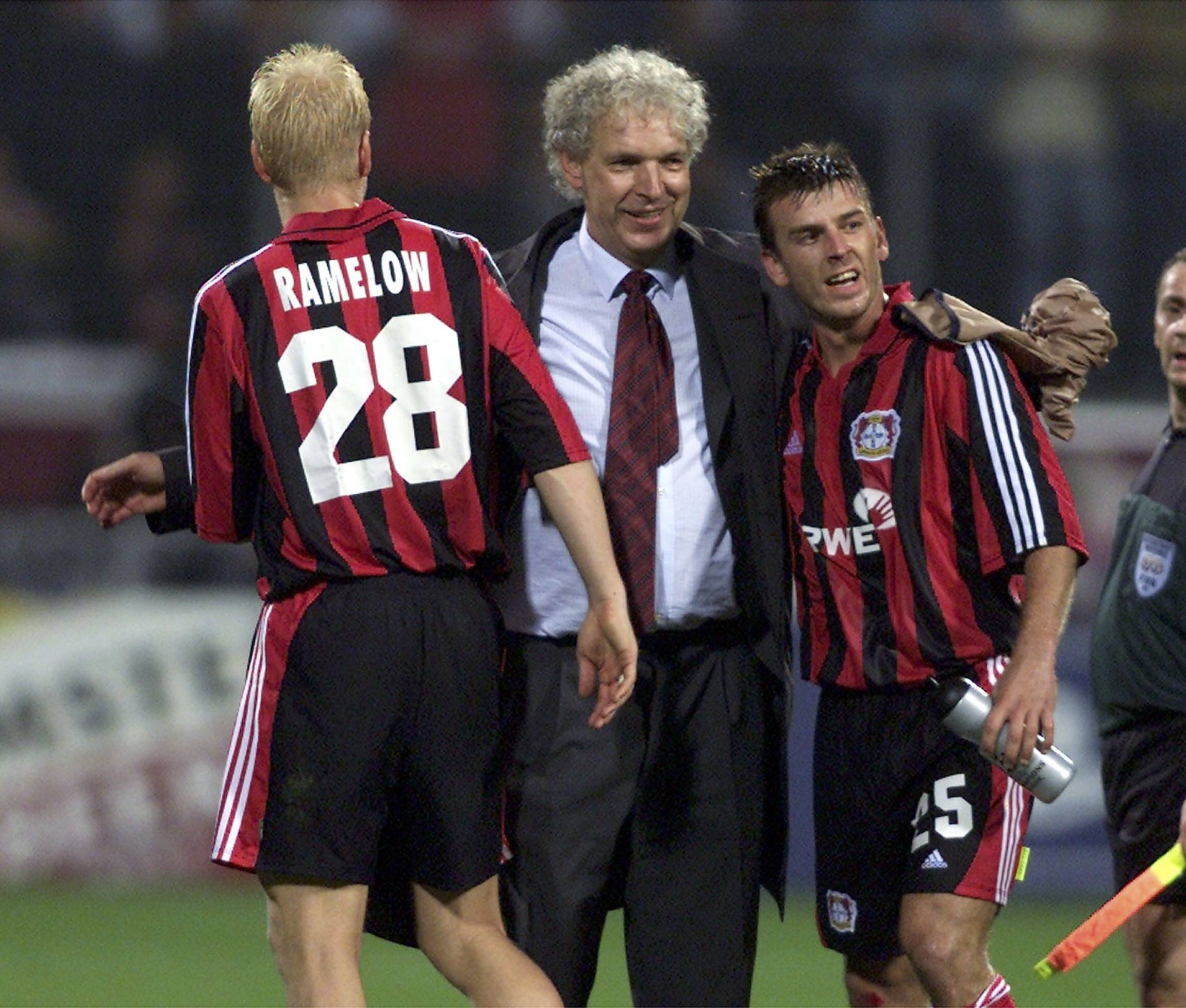 Bayer Leverkusen và bi kịch 3 lần gục ngã trước cửa thiên đường 1