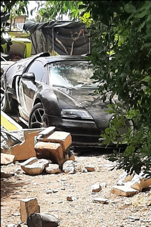 Siêu xe của Ronaldo gặp nạn ở Mallorca 2