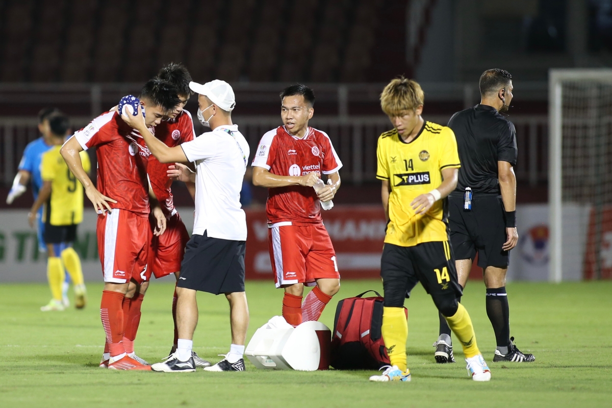 Nham Manh Dung Viettel vs Young Elephants AFC Cup 24/6