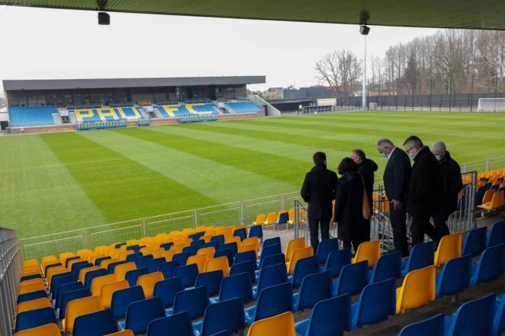 CLB mới của Quang Hải gặp khó về tài chính 1 CLB mới của Quang Hải gặp khó về tài chính 1