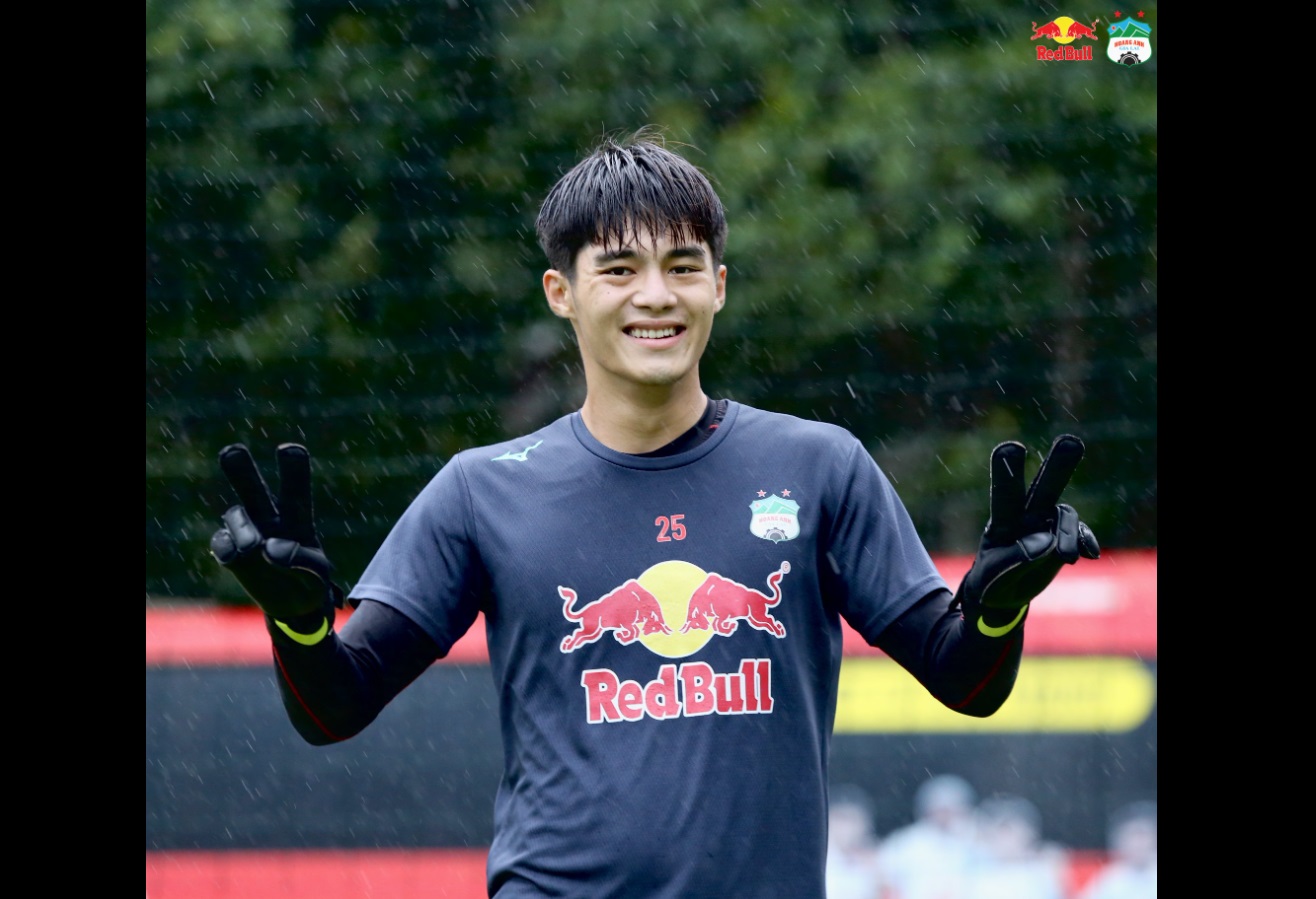 CLB HAGL bổ sung thủ môn cao 1m91 cho đội một 1