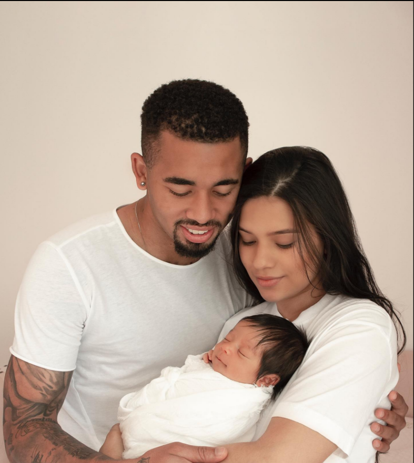 Nhan sắc bạn gái vạn người mê của Gabriel Jesus 1