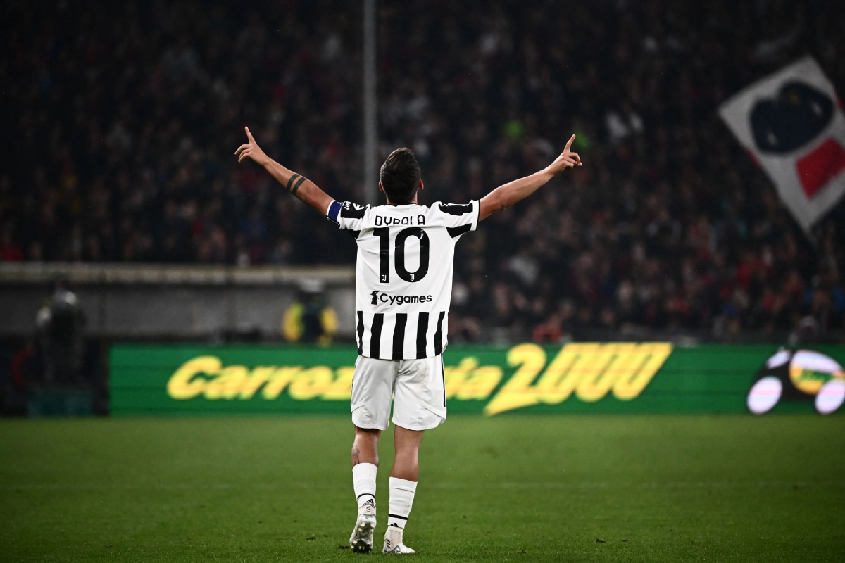 Khi quyền lực bóng đá nằm trong tay những người đại diện 1