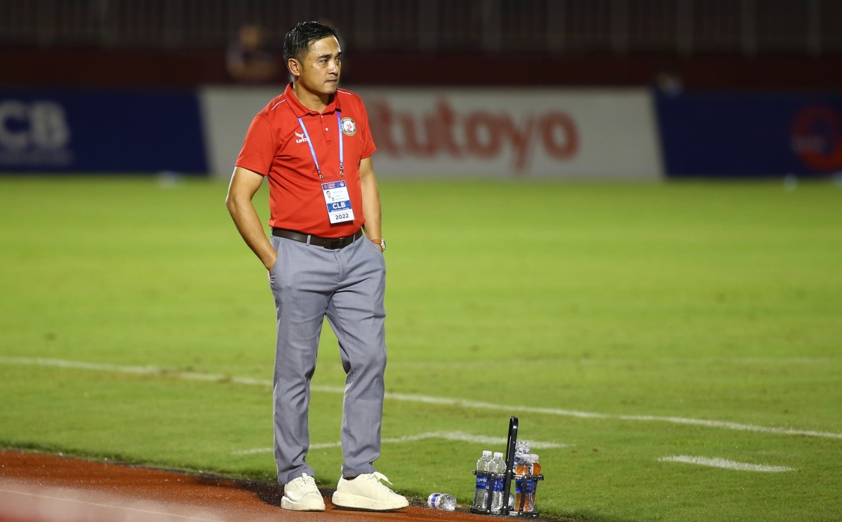 HLV Đức Thắng Sài Gòn vs Bình Định 9/7/2022 HLV duc Thang Sai Gon vs Binh dinh 9/7/2022