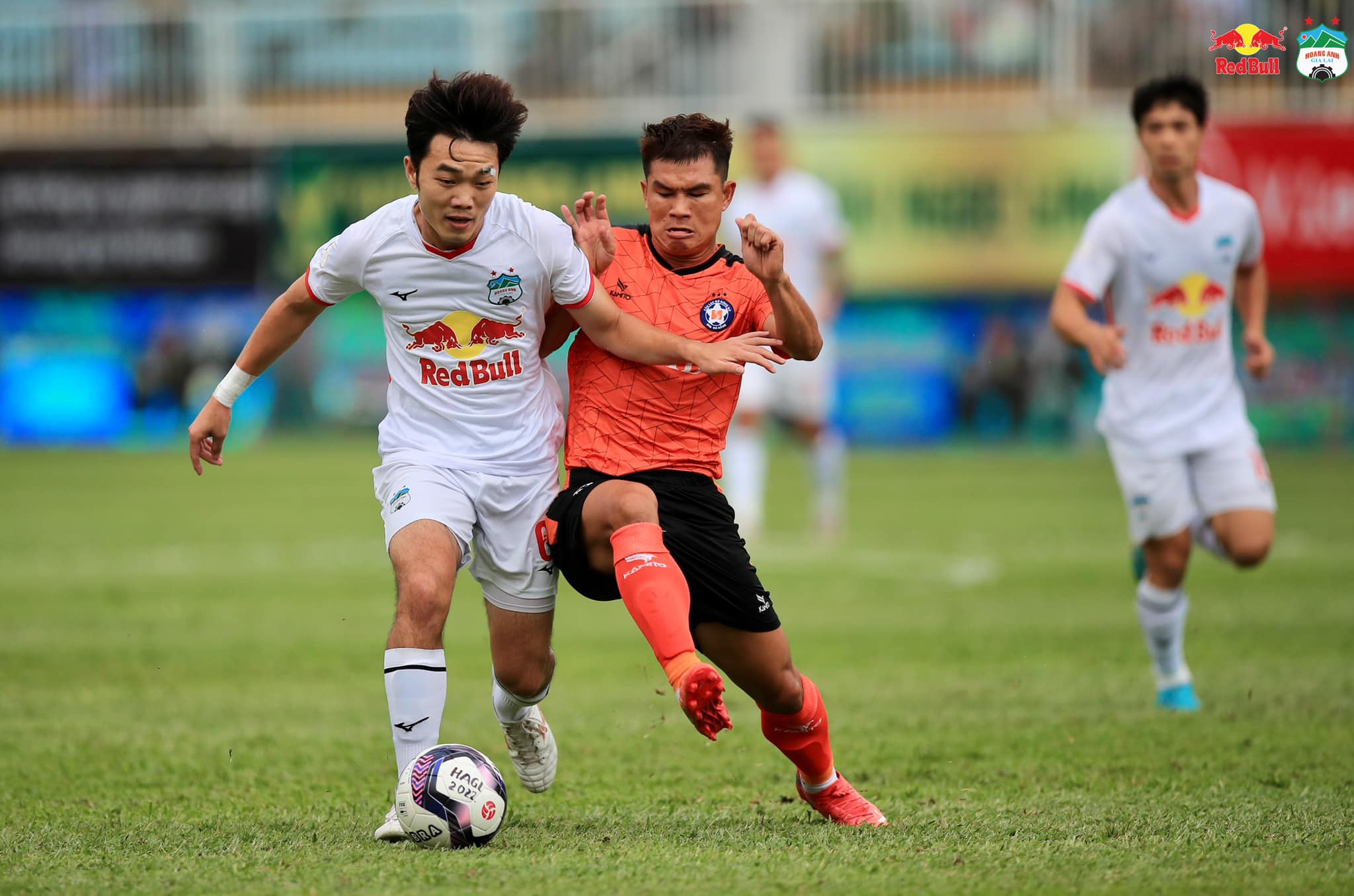 Thấy gì sau trận HAGL 1-0 SHB Đà Nẵng 2