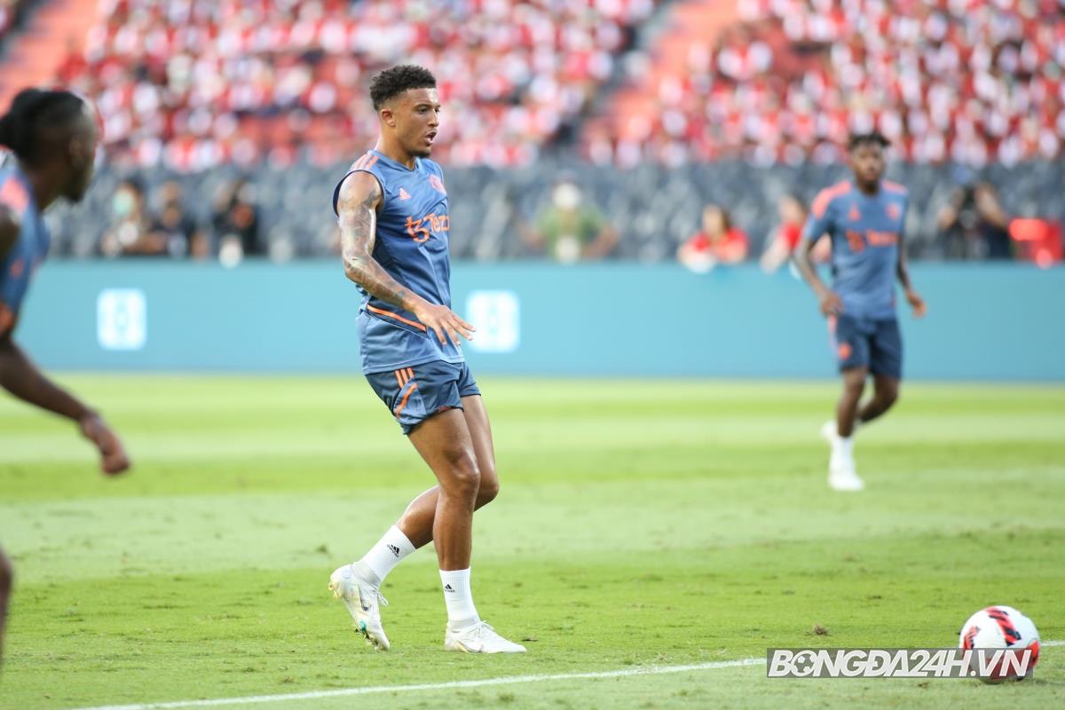 Sancho tập trước trận gặp Liverpool 11/7 Sancho tap truoc tran gap Liverpool 11/7