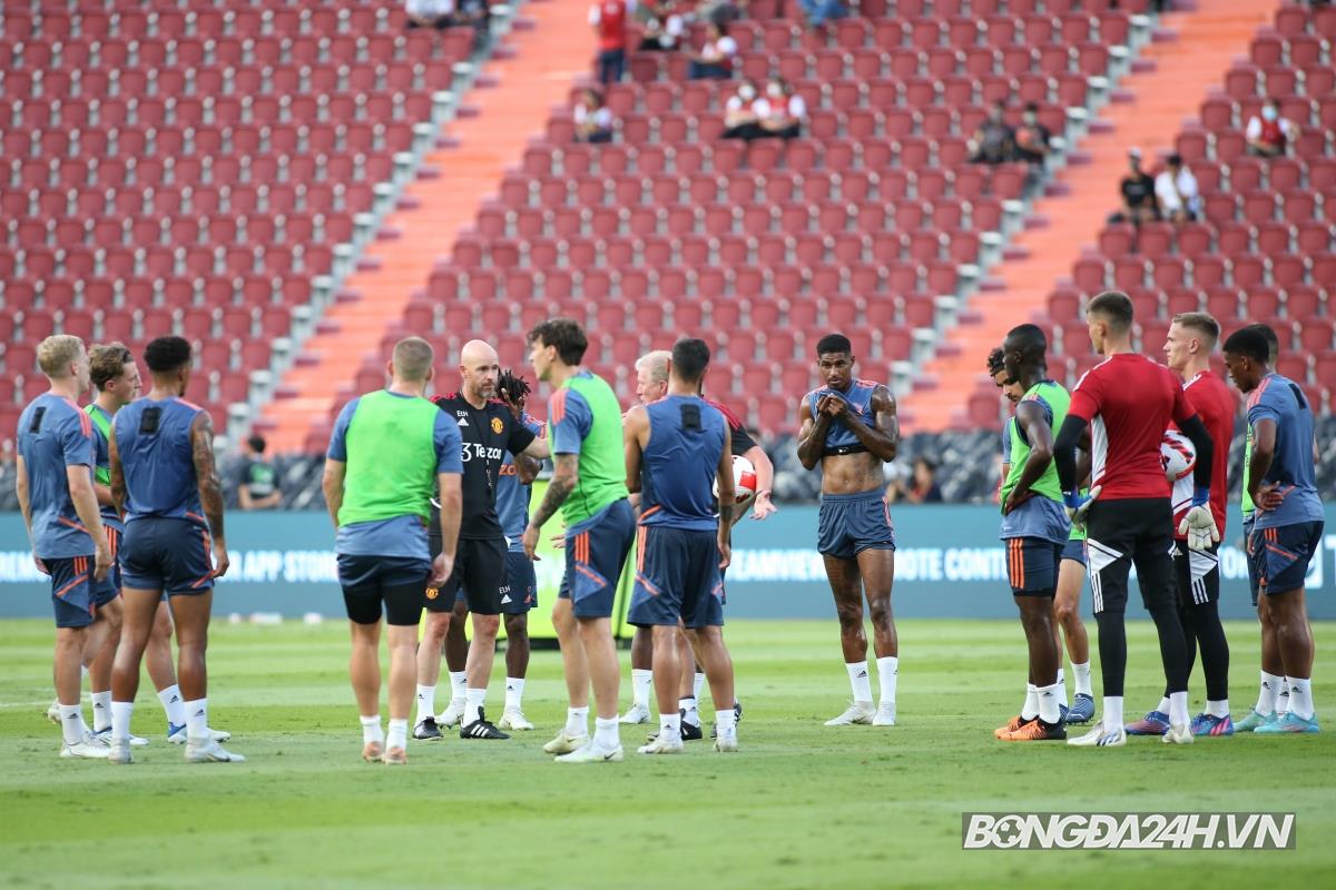 HLV Erik ten Hag nhắc Bruno Fernandes 11/7 HLV Erik ten Hag nhac Bruno Fernandes 11/7