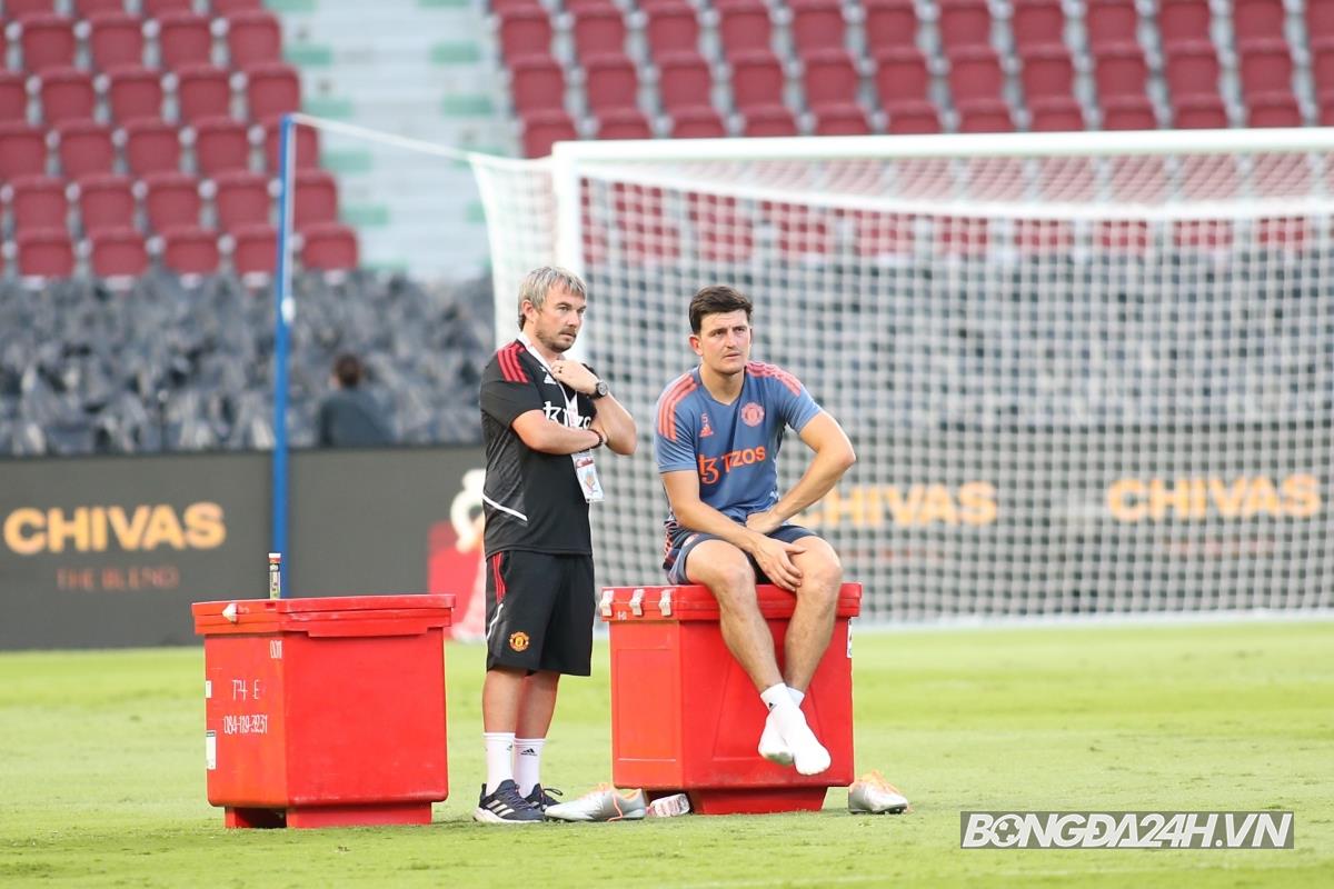 Harry Maguire dính chấn thương và không thể luyện tập Harry Maguire dinh chan thuong va khong the luyen tap