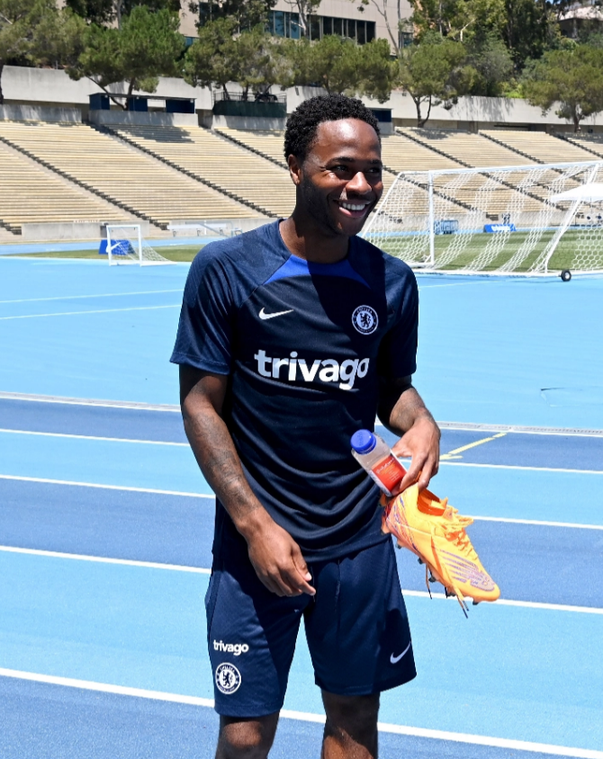 Những hình ảnh mới nhất của Raheem Sterling ở Chelsea 1