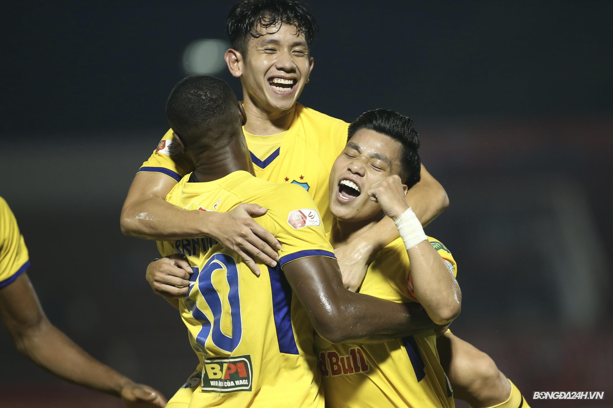 HAGL Van Thanh Hong Duy Brandao
