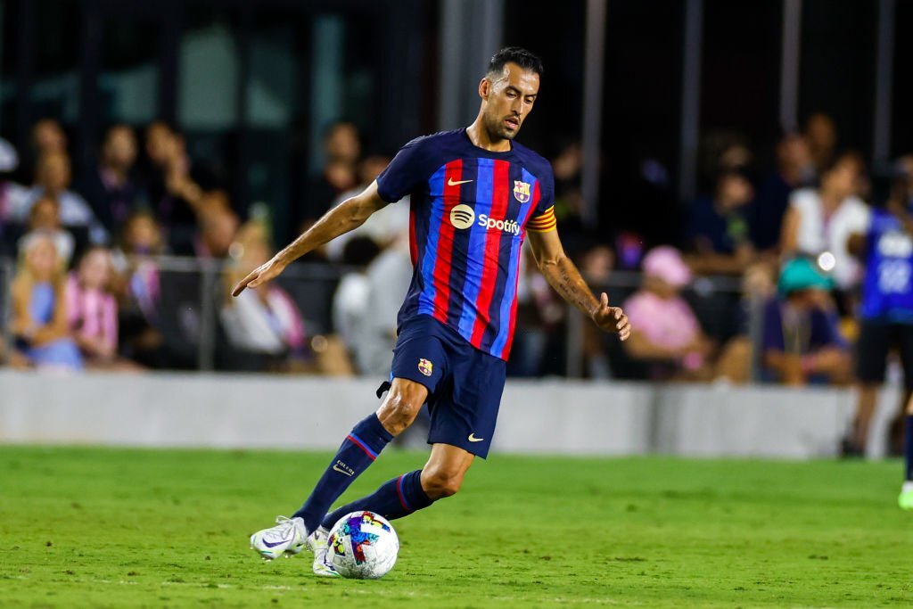 Barca lừa Busquets kí hợp đồng bịp bợm 1 Barca lừa Busquets kí hợp đồng bịp bợm 1