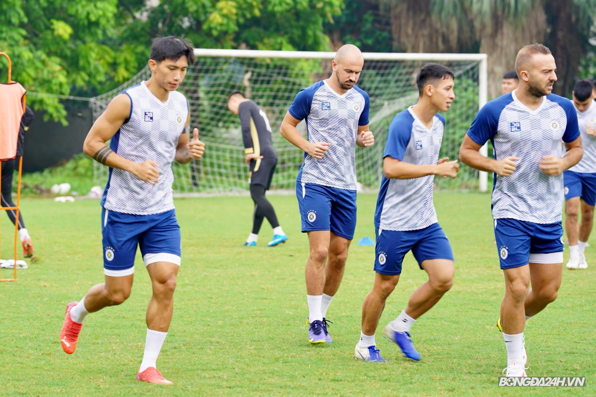 Hà Nội FC có món quà đặc biệt dành tặng HAGL 1