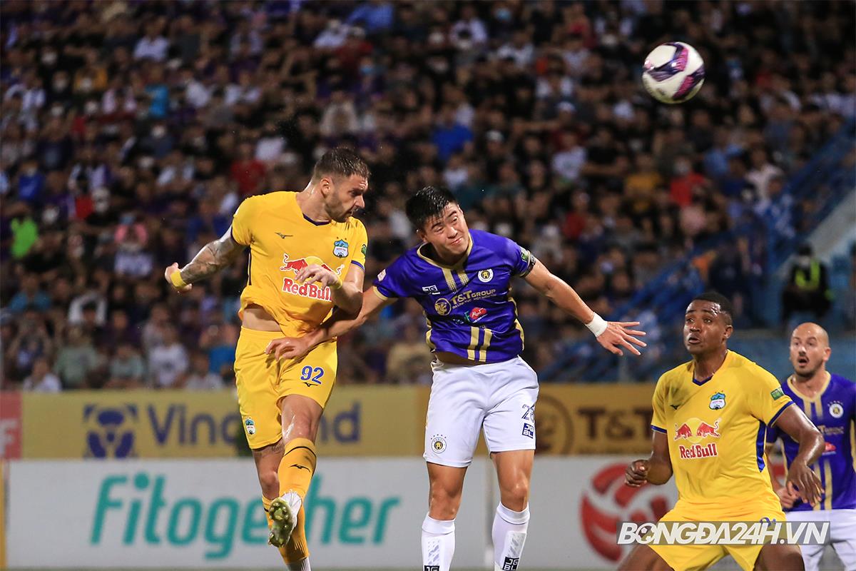 Văn Toàn kiến tạo, hô hào đồng đội chiến đấu 7