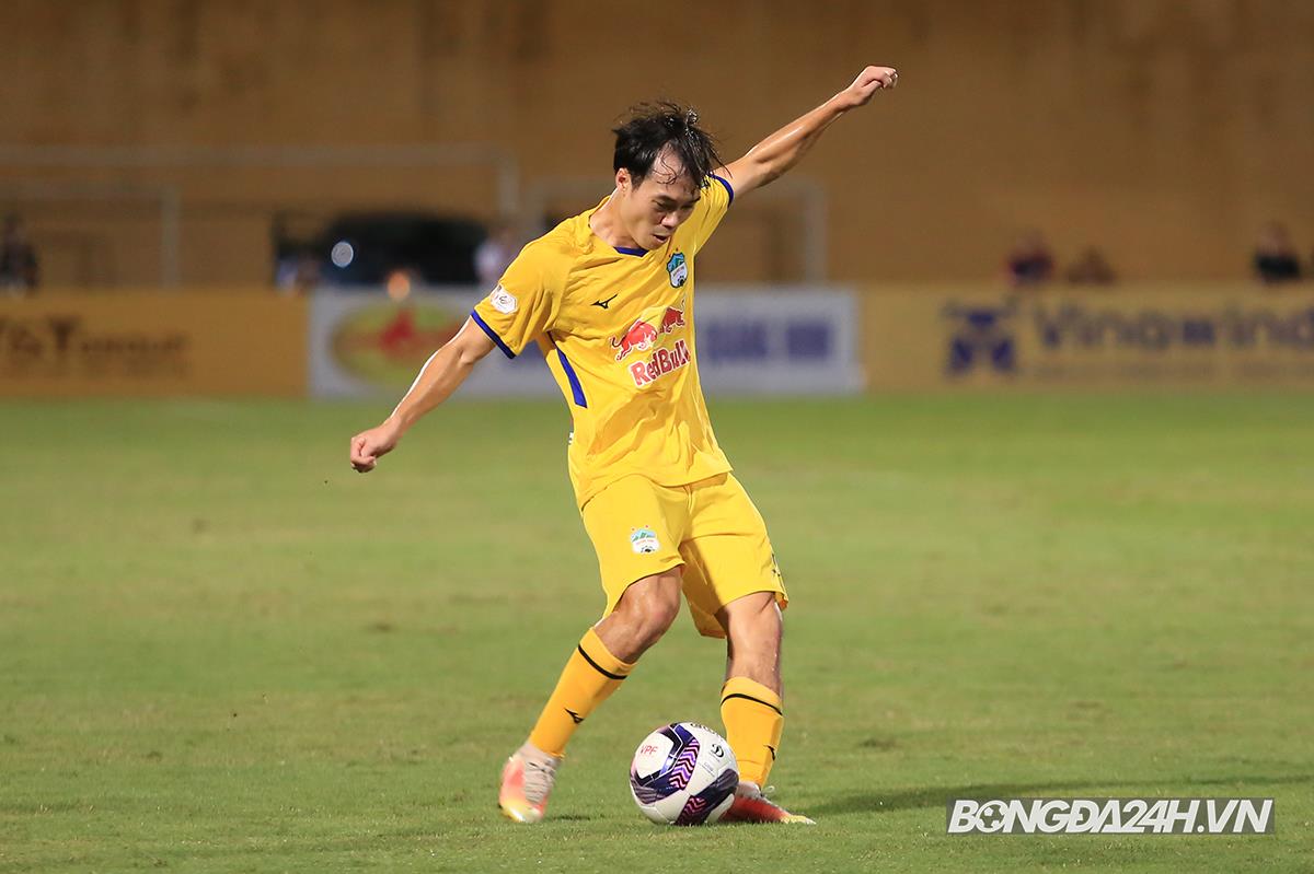 Văn Toàn kiến tạo, hô hào đồng đội chiến đấu 6