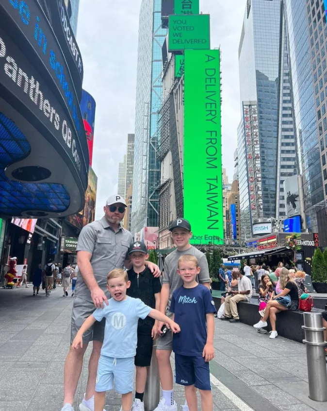 Vợ chồng Wayne Rooney đoàn tụ trên đất Mỹ 5