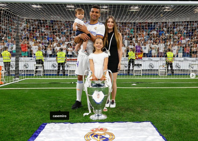 Chiêm ngưỡng nhan sắc Anna – vợ Casemiro 8