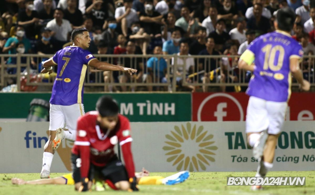 Ha Noi vs SLNA 26/8