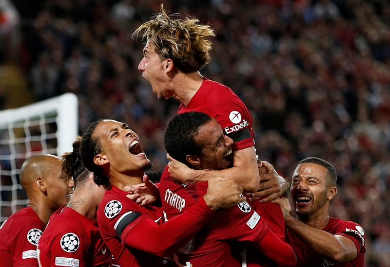 Trước vòng 9 Premier League Đại chiến Etihad 2