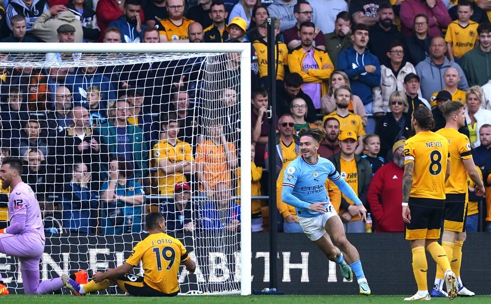 Grealish duoc dong doi ung ho