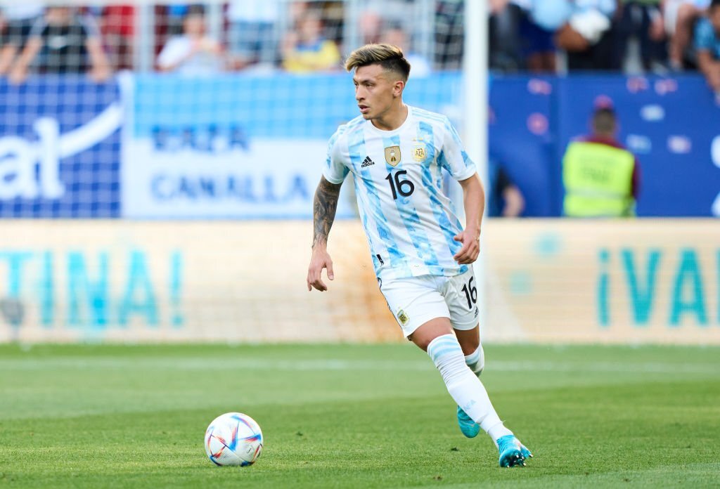 Lisandro Martinez bị gạch tên khỏi ĐT Argentina 1 Lisandro Martinez bị gạch tên khỏi ĐT Argentina 1