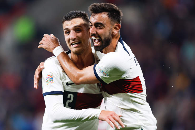 6-495-1664052990-895-width740height495